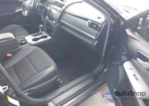 2014 Toyota Camry Se z USA, uszkodzony, nr VIN 4T1BF1FK6EU790454